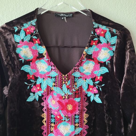 Velvet Embroidered Boho Women Dress Size Small   Festival Hippie Indie Andree - Picture 2 of 12